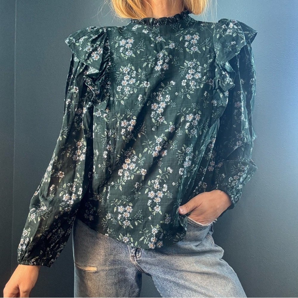 Floral Ruffle Green Long Sleeve Prairie Top size Large - Picture 4 of 8